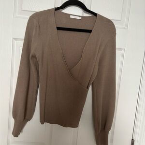 Lush Women's V-Neck Sweater in Tan